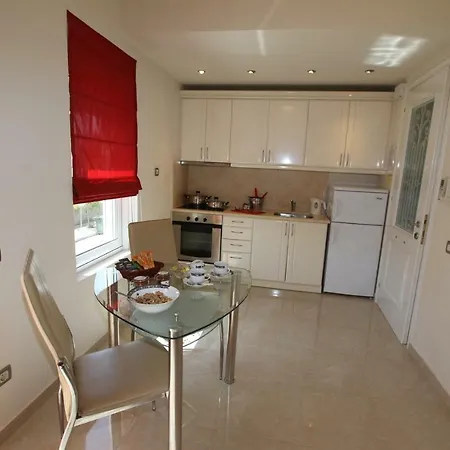 Archontariki Suites Lakithra