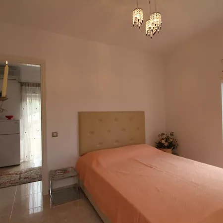 Archontariki Suites Apartman Lakíthra